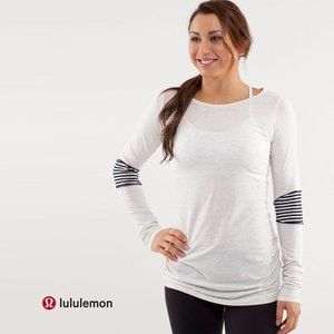 LULULEMON Devotion Long Sleeve Tee Size 10